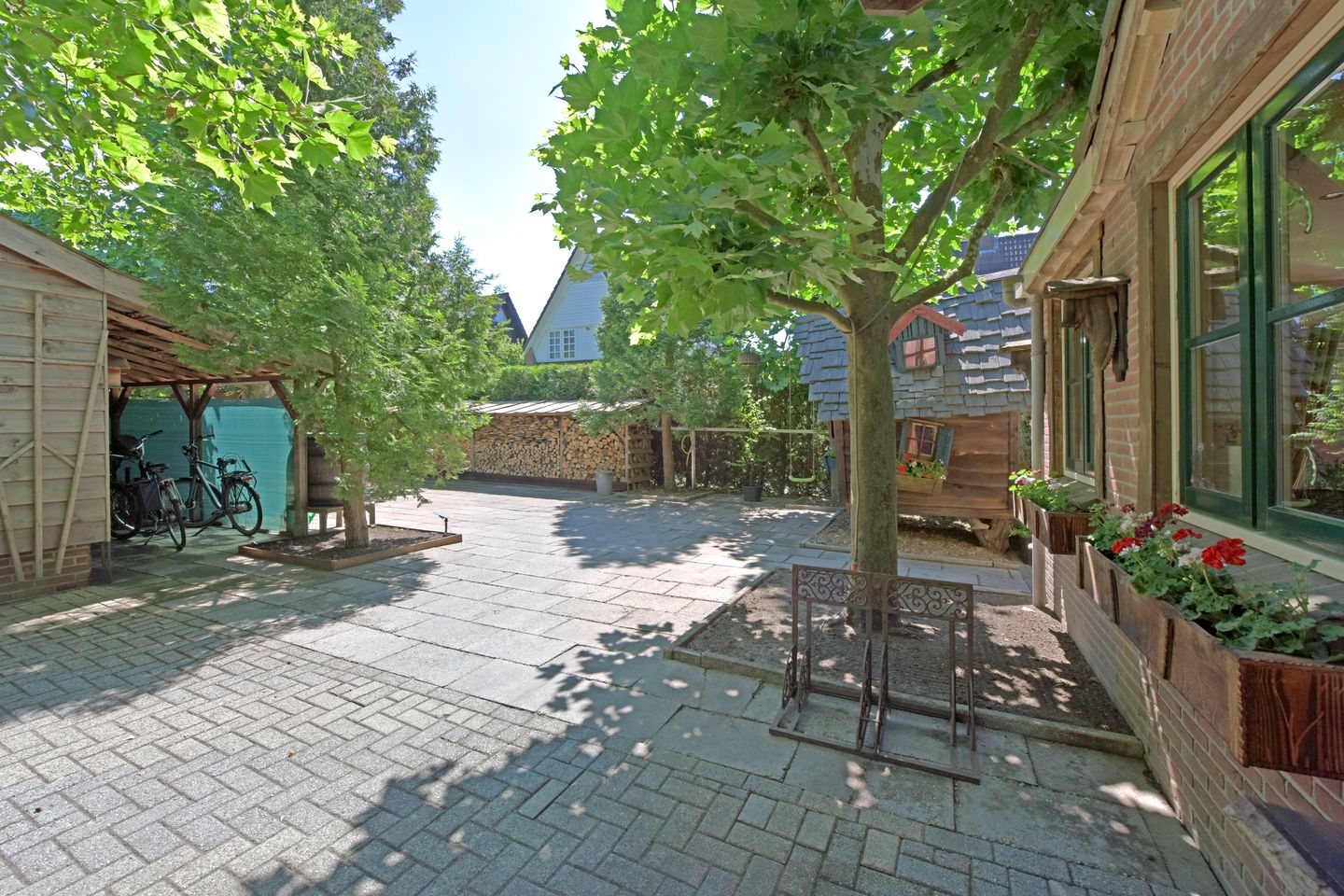 Photo 25 of Rijksweg 185