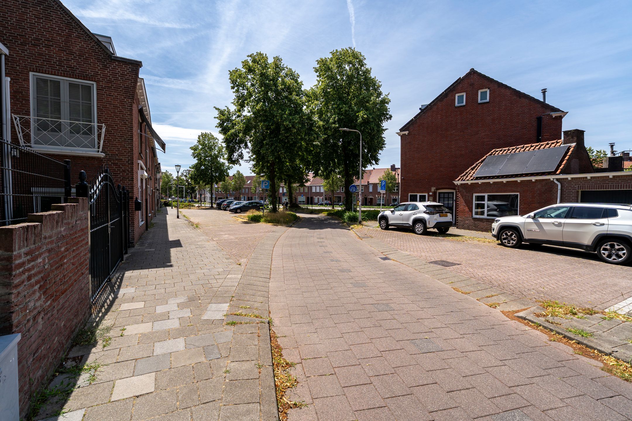 Foto 48 van Melis Stokestraat 56