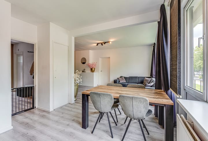 Appartement te koop: Wolvenlaan 243, Hilversum