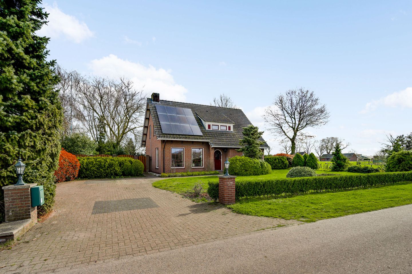 Foto 1 van Donkerpeelkensweg 17