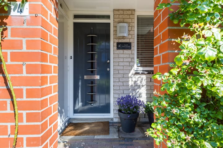 Tussenwoning te koop: Magdalena van Weerdenburglaan 4, Egmond Aan Den Hoef