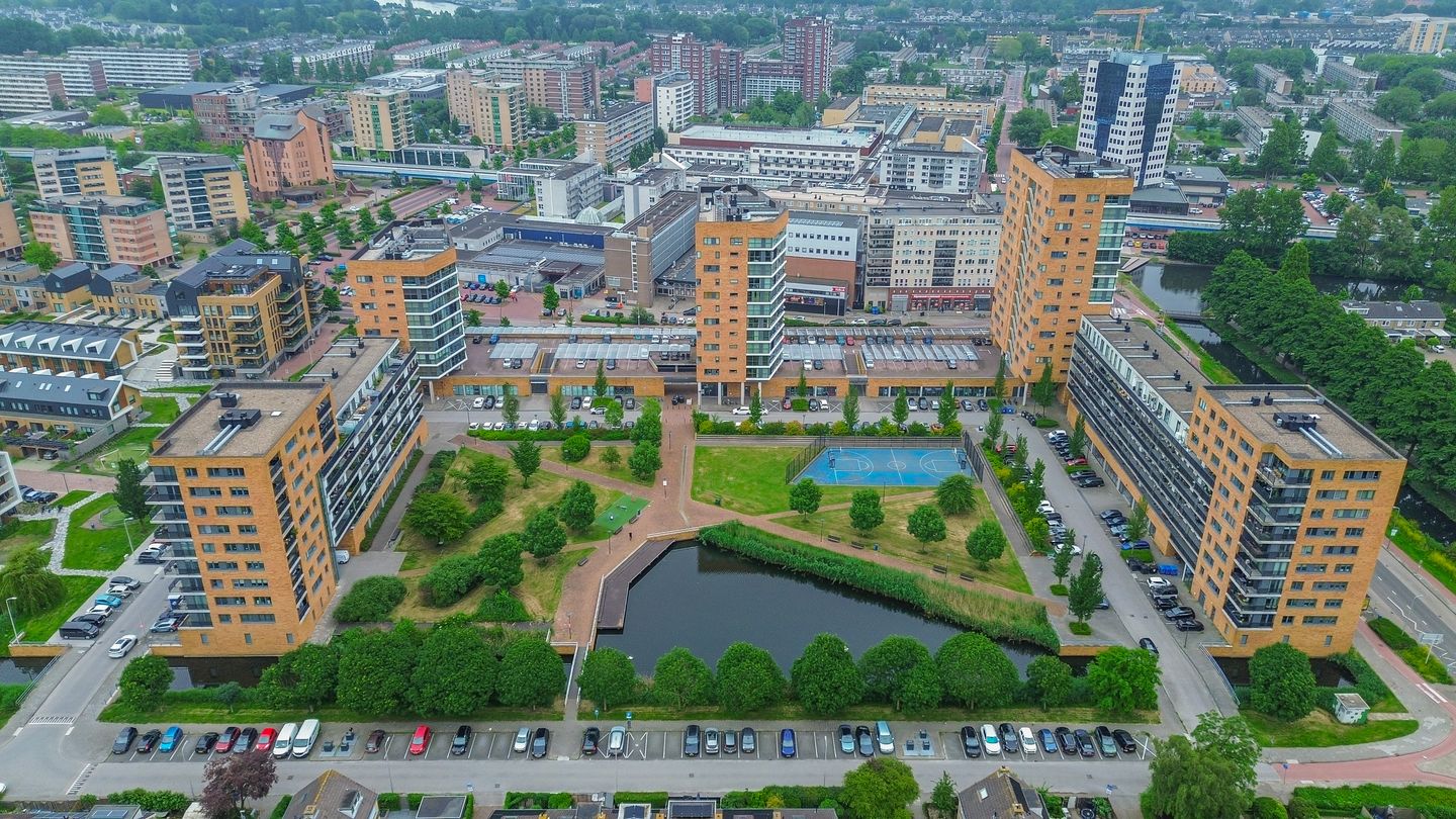 Photo 40 of Buizerdhof 143