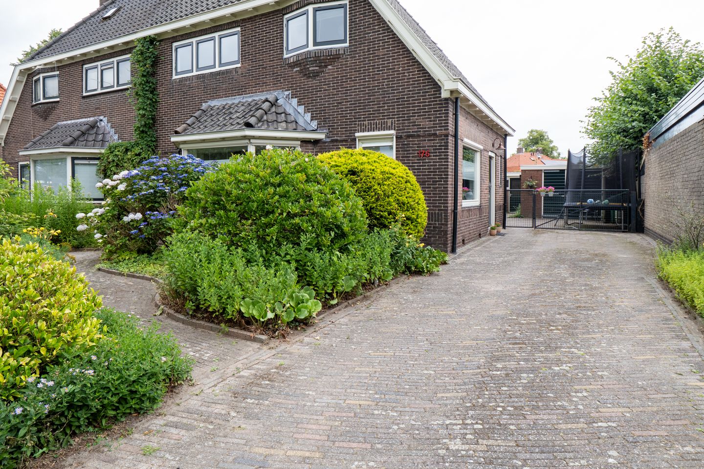 Foto 44 van Bornsestraat 176