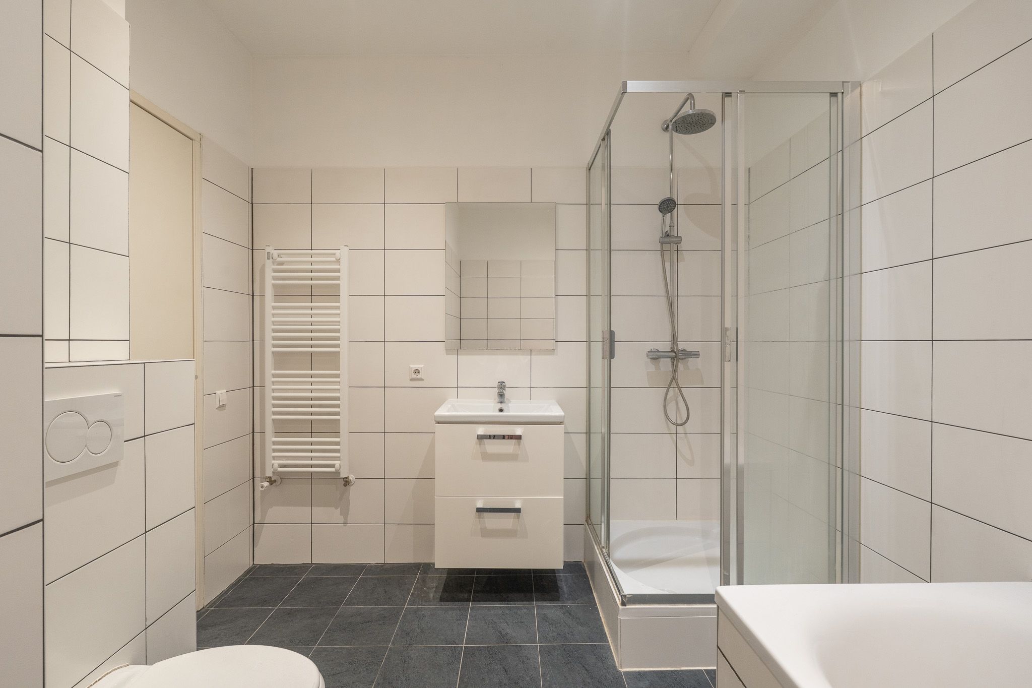 Photo 9 of Agniesestraat 5-B01