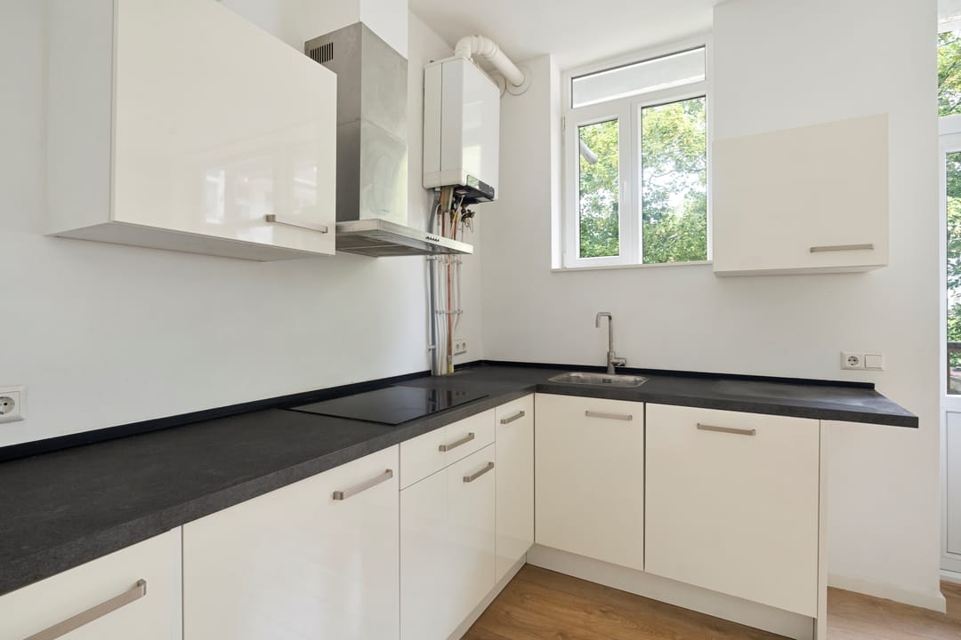 Photo 7 of Agniesestraat 5-B01