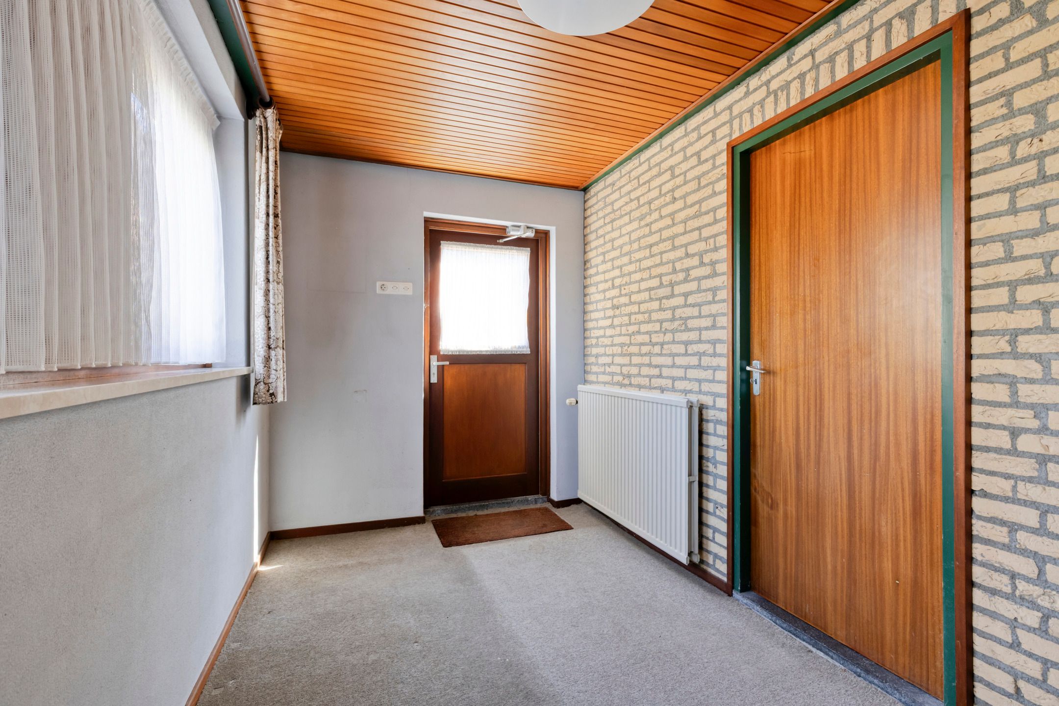 Photo 33 of Laarstraat 11