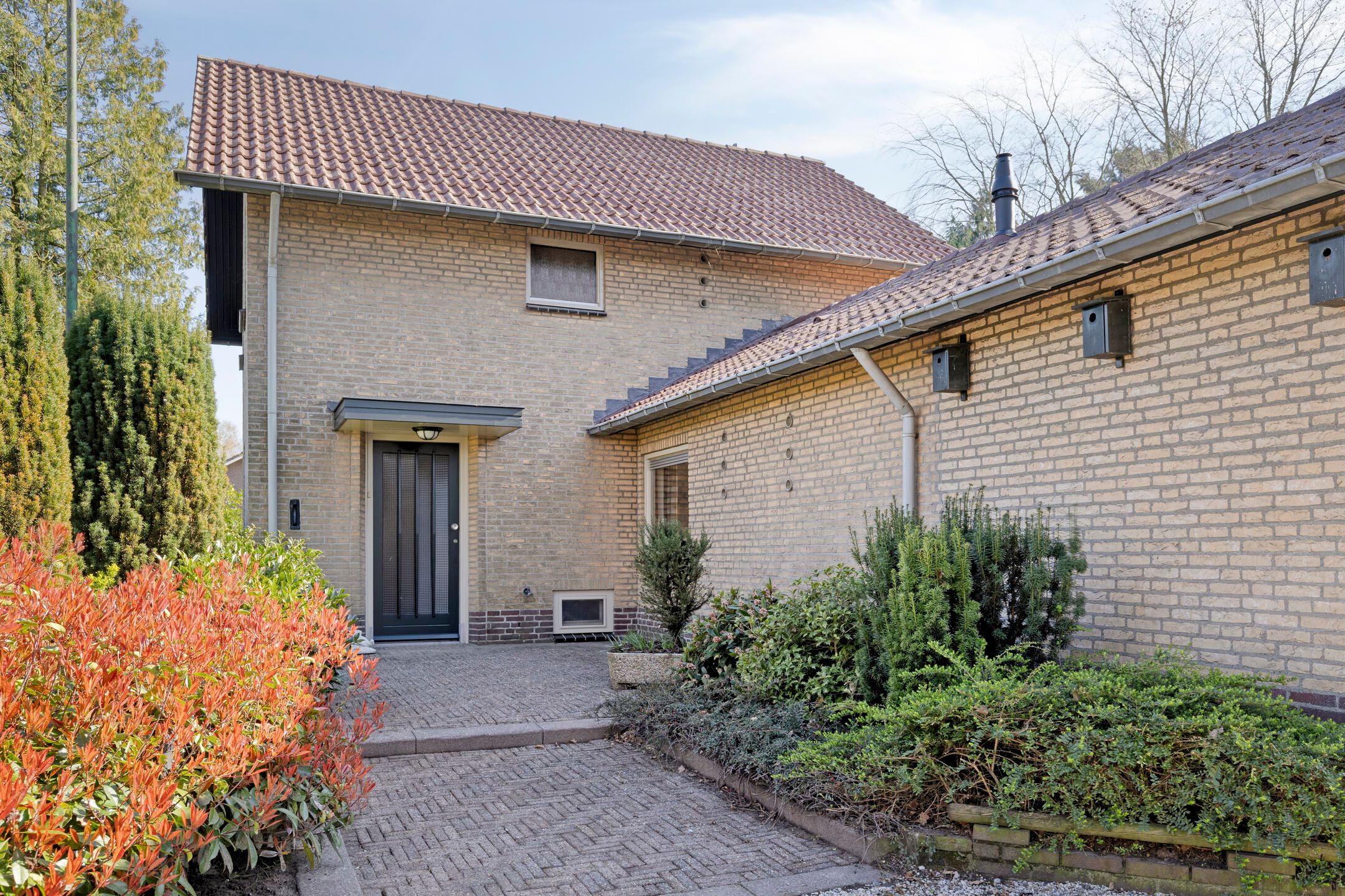 Photo 3 of Laarstraat 11