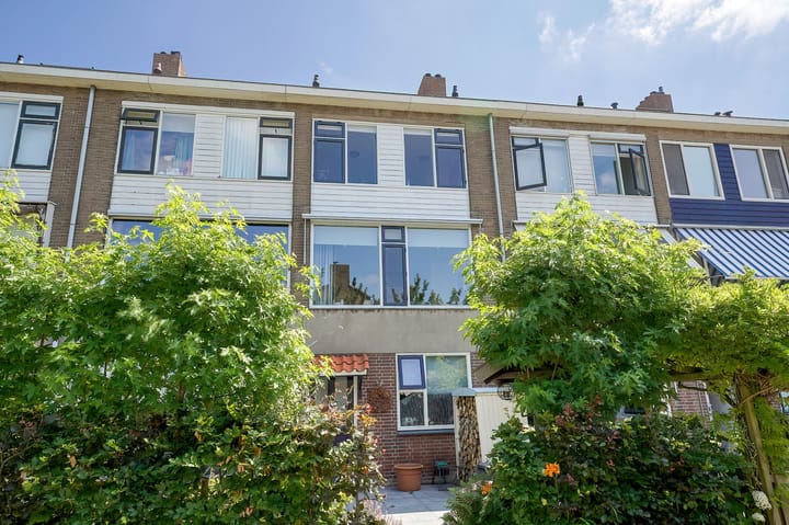 Petronella van Saxenstraat 17