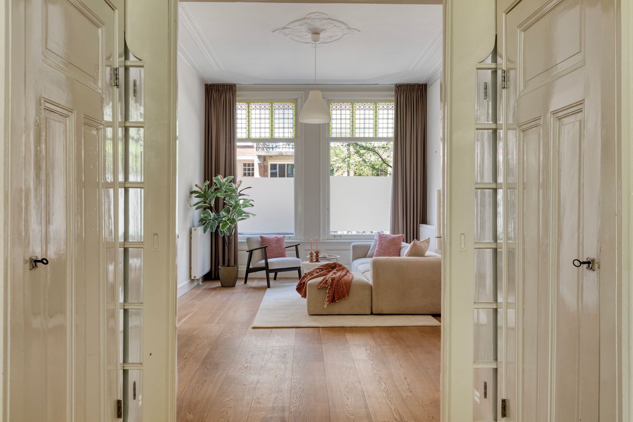 Photo 9 of Wouwermanstraat 35-H