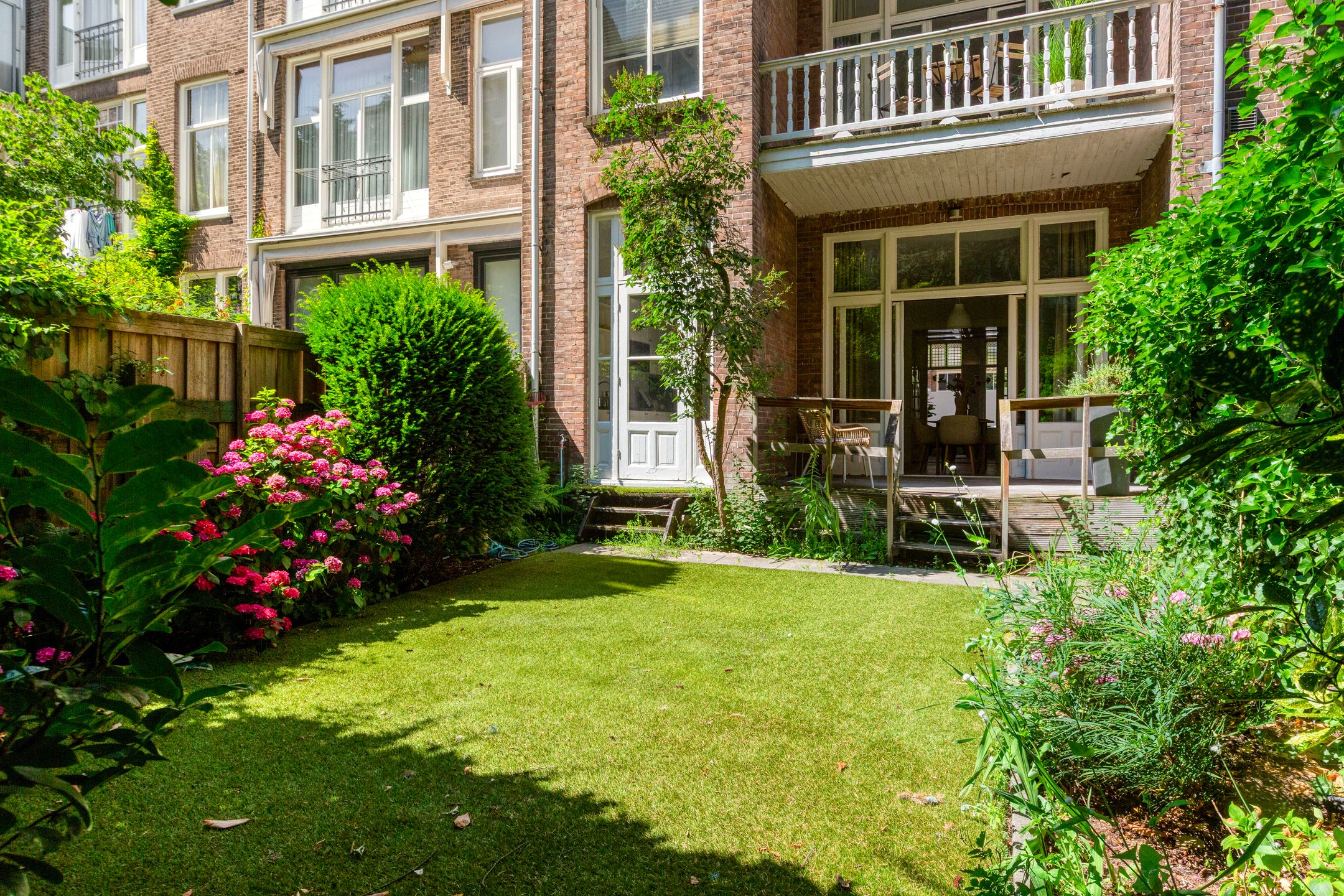 Photo 3 of Wouwermanstraat 35-H