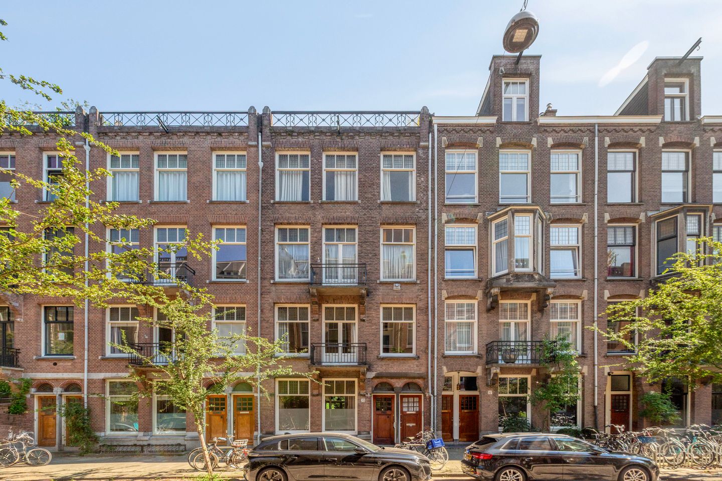 Photo 1 of Wouwermanstraat 35-H