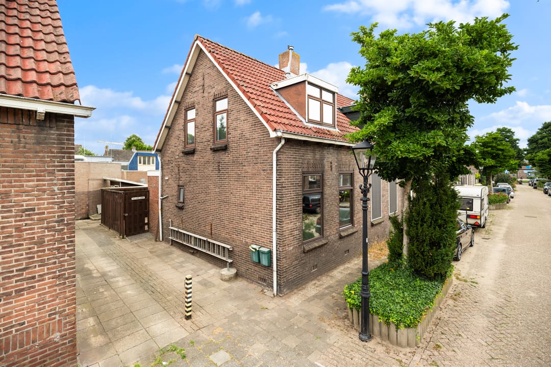 Photo 1 of Waalstraat 16