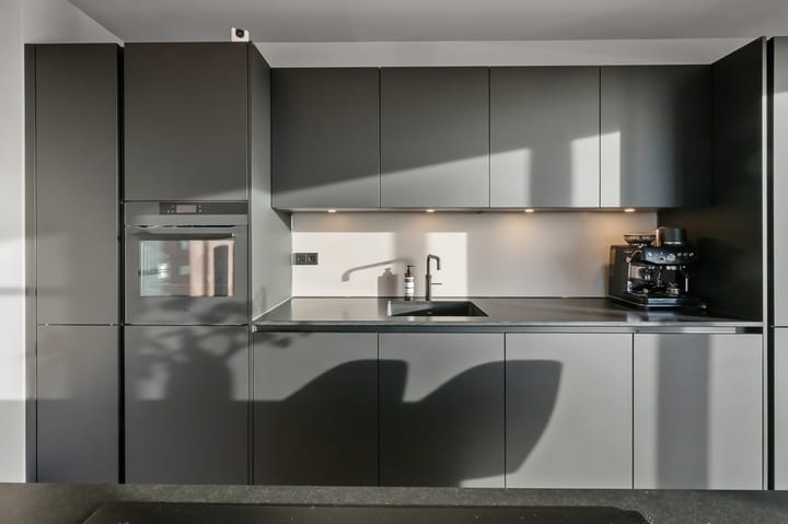 Appartement te koop: Mahoniehout 436, Zaandam