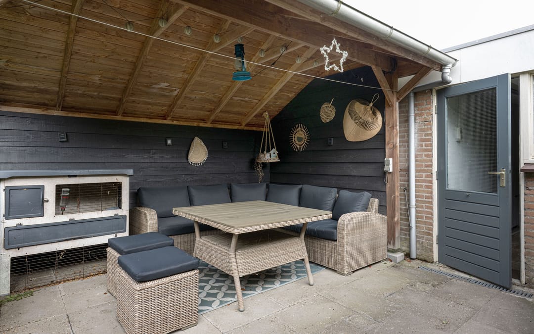 Photo 37 of Duiker 40