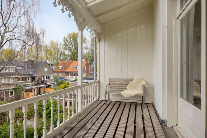 Photo 5 of Emmastraat 67