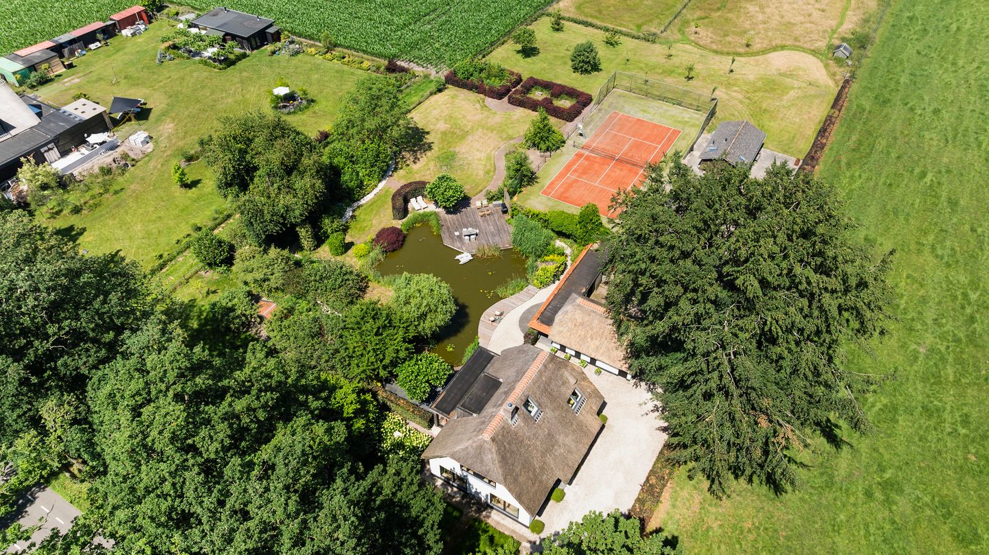 Foto 104 van Prins Bernhardlaan 28