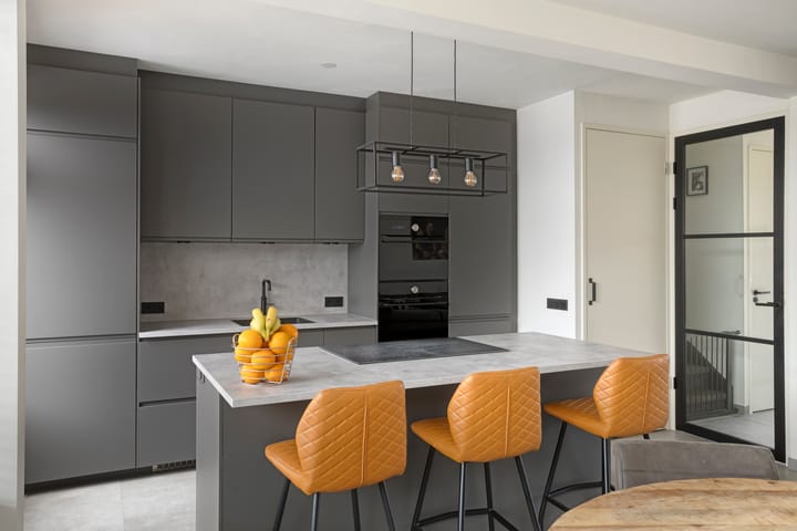 Tussenwoning te koop: Tiberhof 17, Veghel
