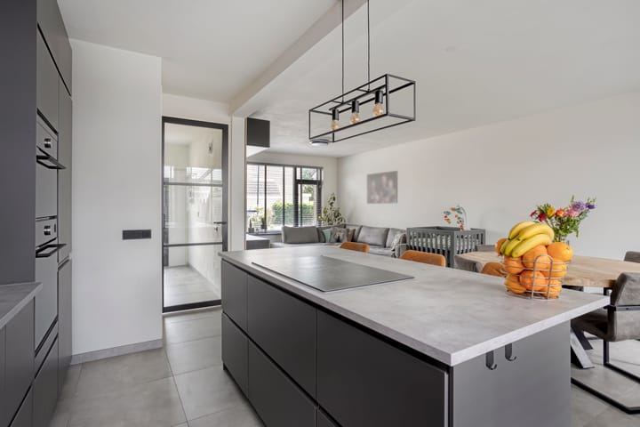 Tussenwoning te koop: Tiberhof 17, Veghel