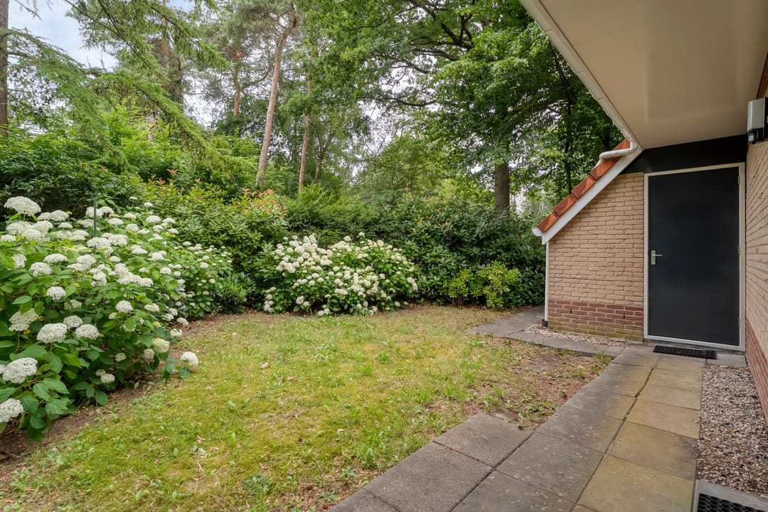 Photo 11 of Zonnebloemweg 10-044