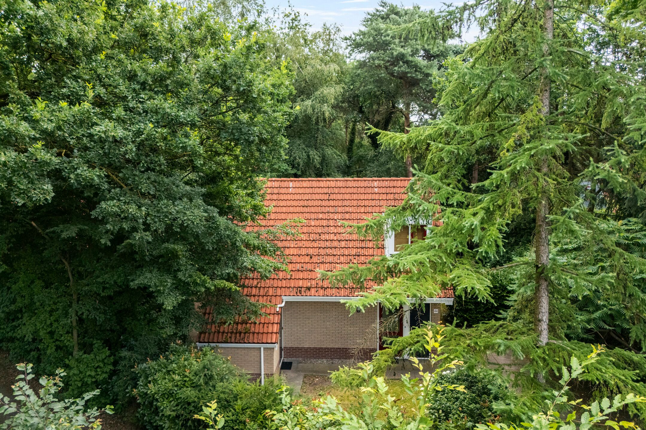 3-bedroom freehold villa in Lemele — photo 2 of 5