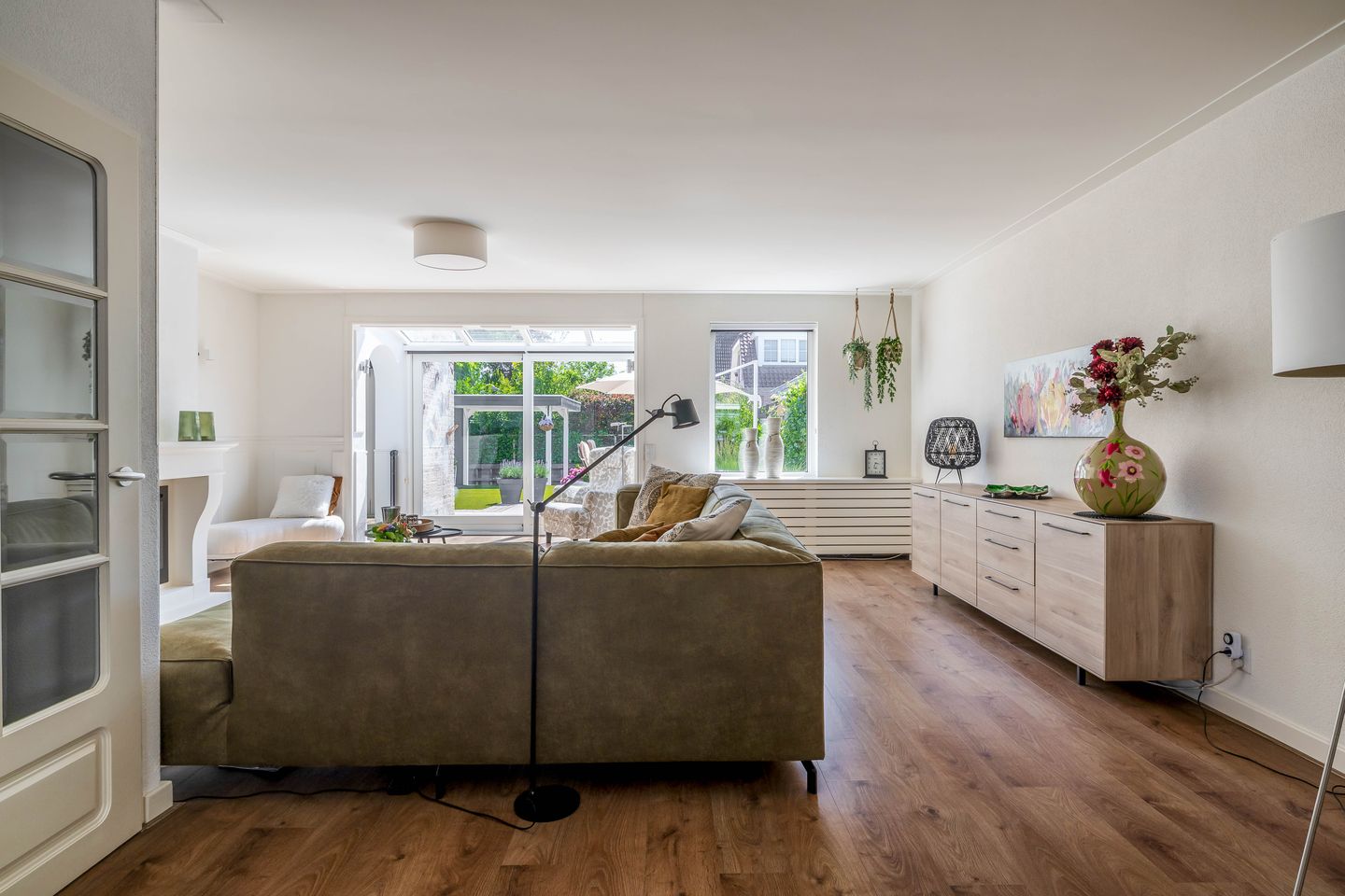 Photo 10 of Mesdagstraat 2-B