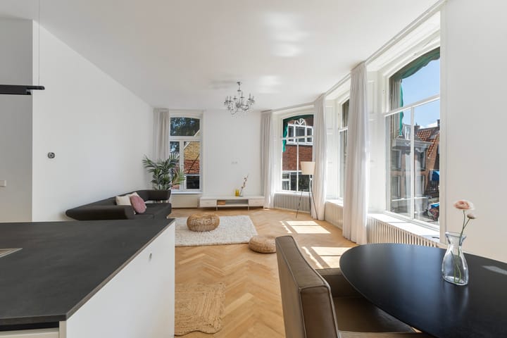Appartement te koop: Eewal 77, Leeuwarden