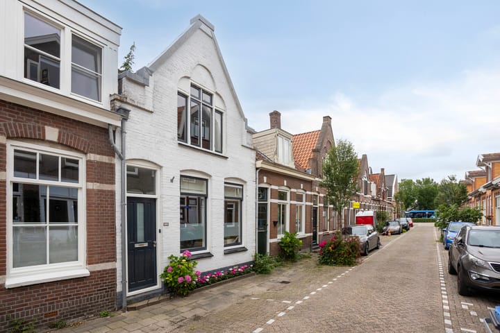 Tussenwoning te koop: Vooruitstraat 22, Purmerend