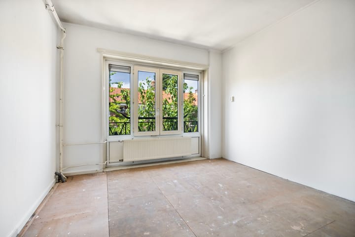 Hoekwoning te koop: Von Liebigweg 50, Amsterdam