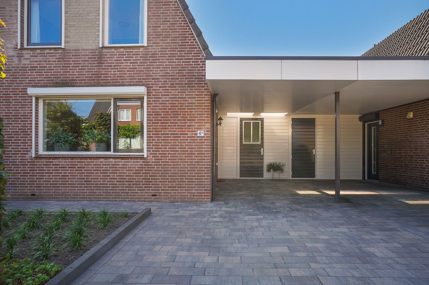 Photo 44 of Eijkhovenstraat 4-D