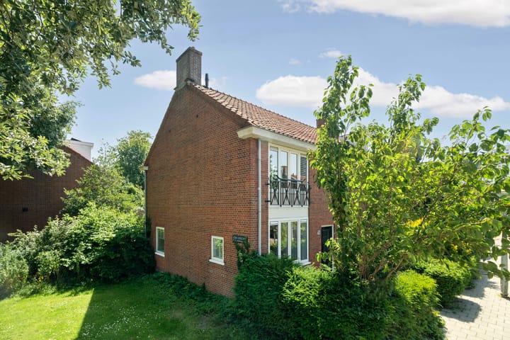 Hoekwoning te koop: Von Liebigweg 50, Amsterdam