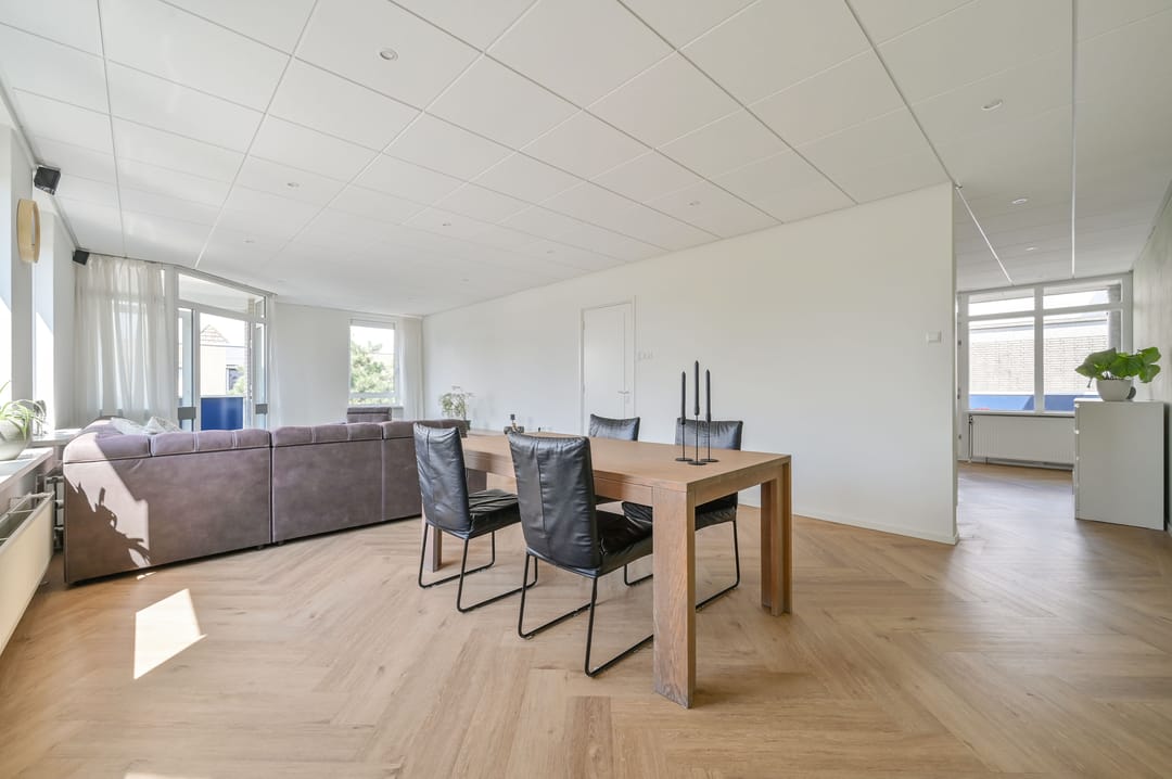 Photo 8 of Raadhuisstraat 4