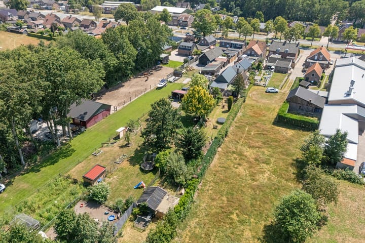 Twee-onder-één-kap te koop: Zwolseweg 43, Balkbrug