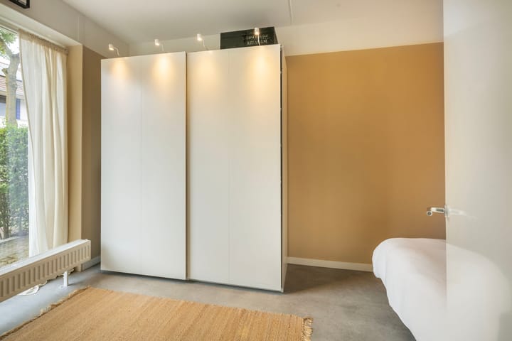 Tussenwoning te koop: van Leeuwenhoekstraat 4, Ede