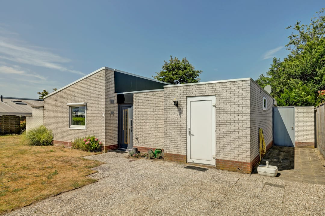 Photo 2 of Dennenlaan 7
