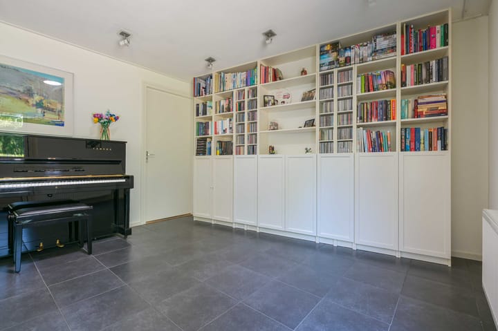 Twee-onder-één-kap te koop: Corridor 24, Zeewolde