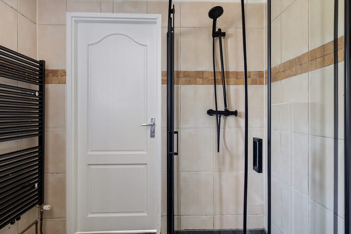 Tussenwoning te koop: Bijlstraat 37, Bussum