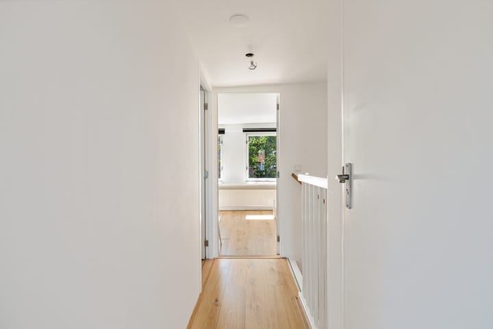 Tussenwoning te koop: Bijlstraat 37, Bussum