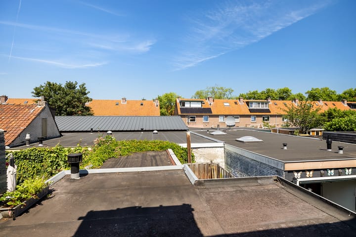 Tussenwoning te koop: Bijlstraat 37, Bussum