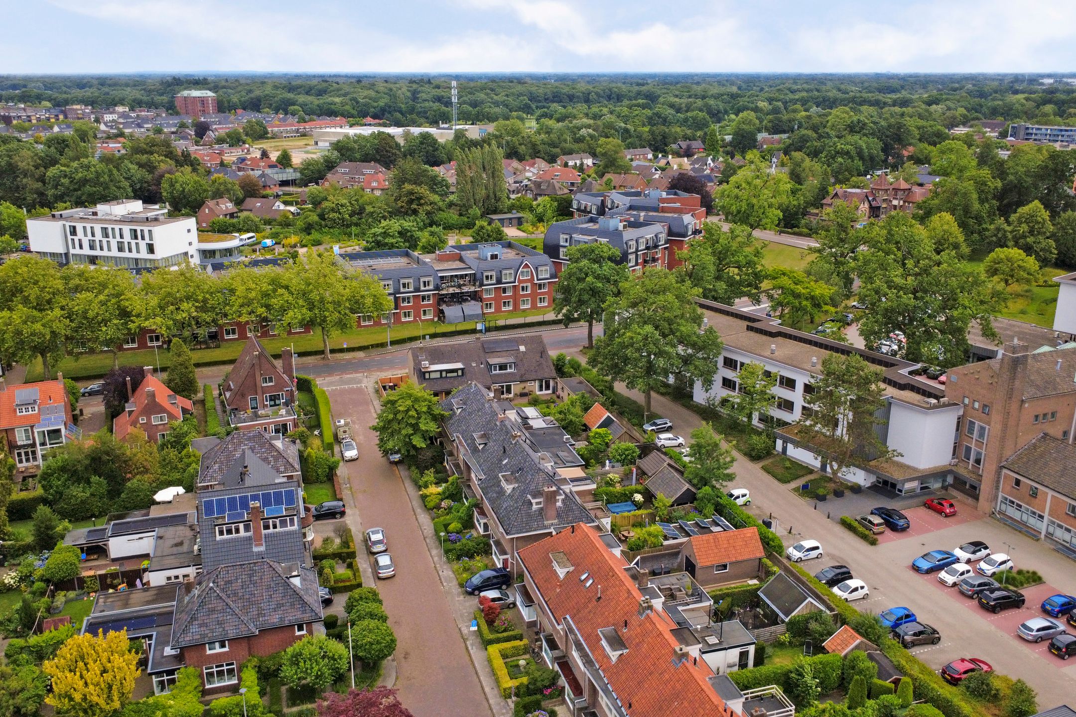 Foto 42 van Vriezenveenseweg 4