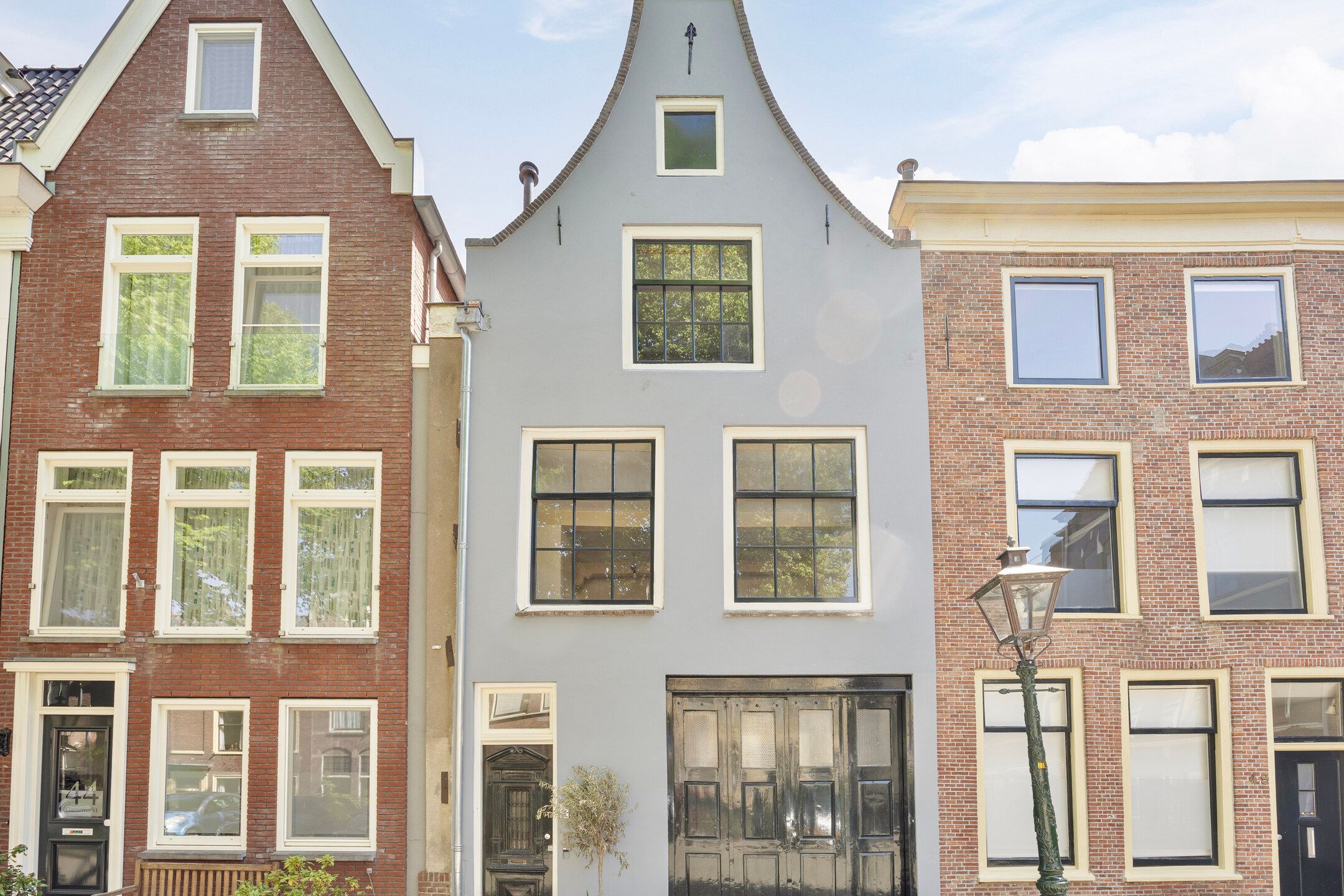 3-bedroom freehold villa in Leiden — photo 2 of 5