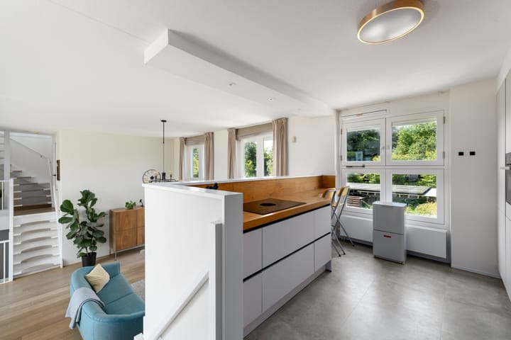 Tussenwoning te koop: Landgraaf 23, Heerenveen