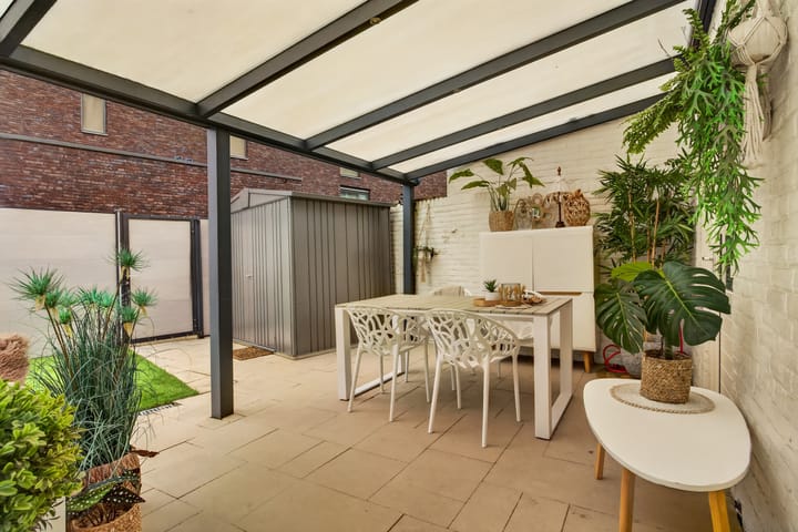 Tussenwoning te koop: W.J. van Ghentstraat 29, Vught