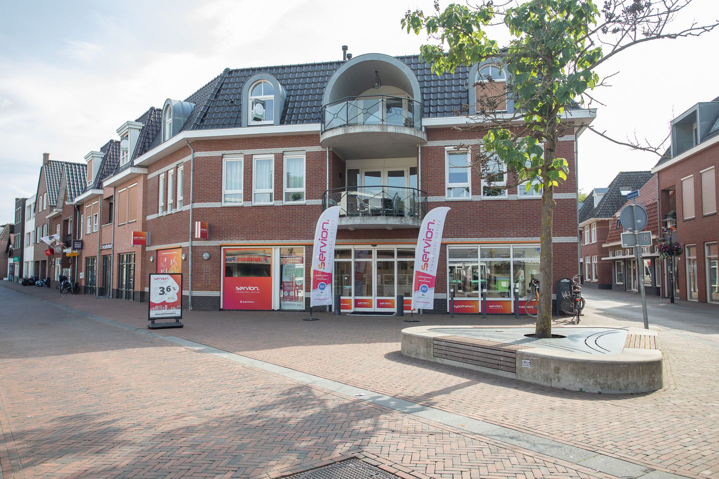 View photo 1 of Marktstraat 1