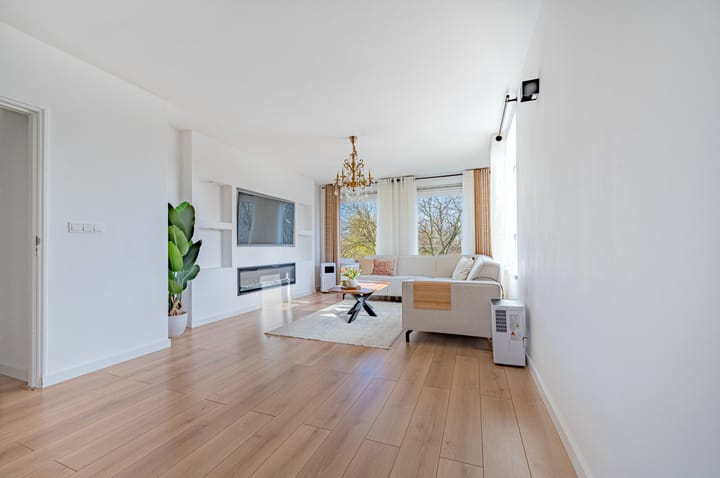 Appartement te koop: van Leeuwenstraat 14, Voorburg
