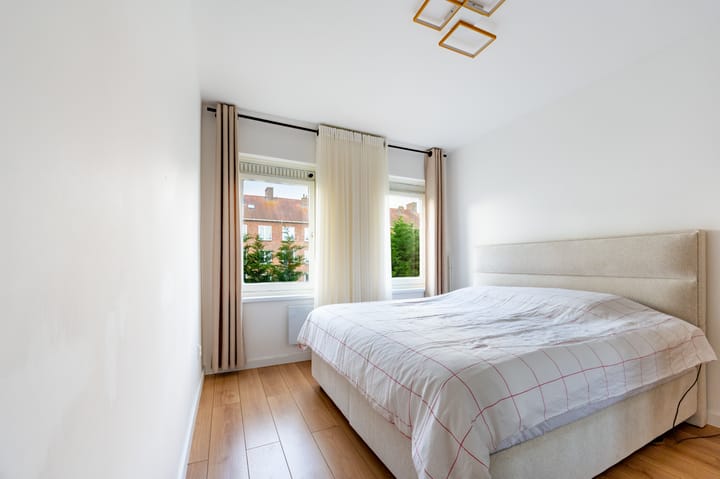 Appartement te koop: van Leeuwenstraat 14, Voorburg