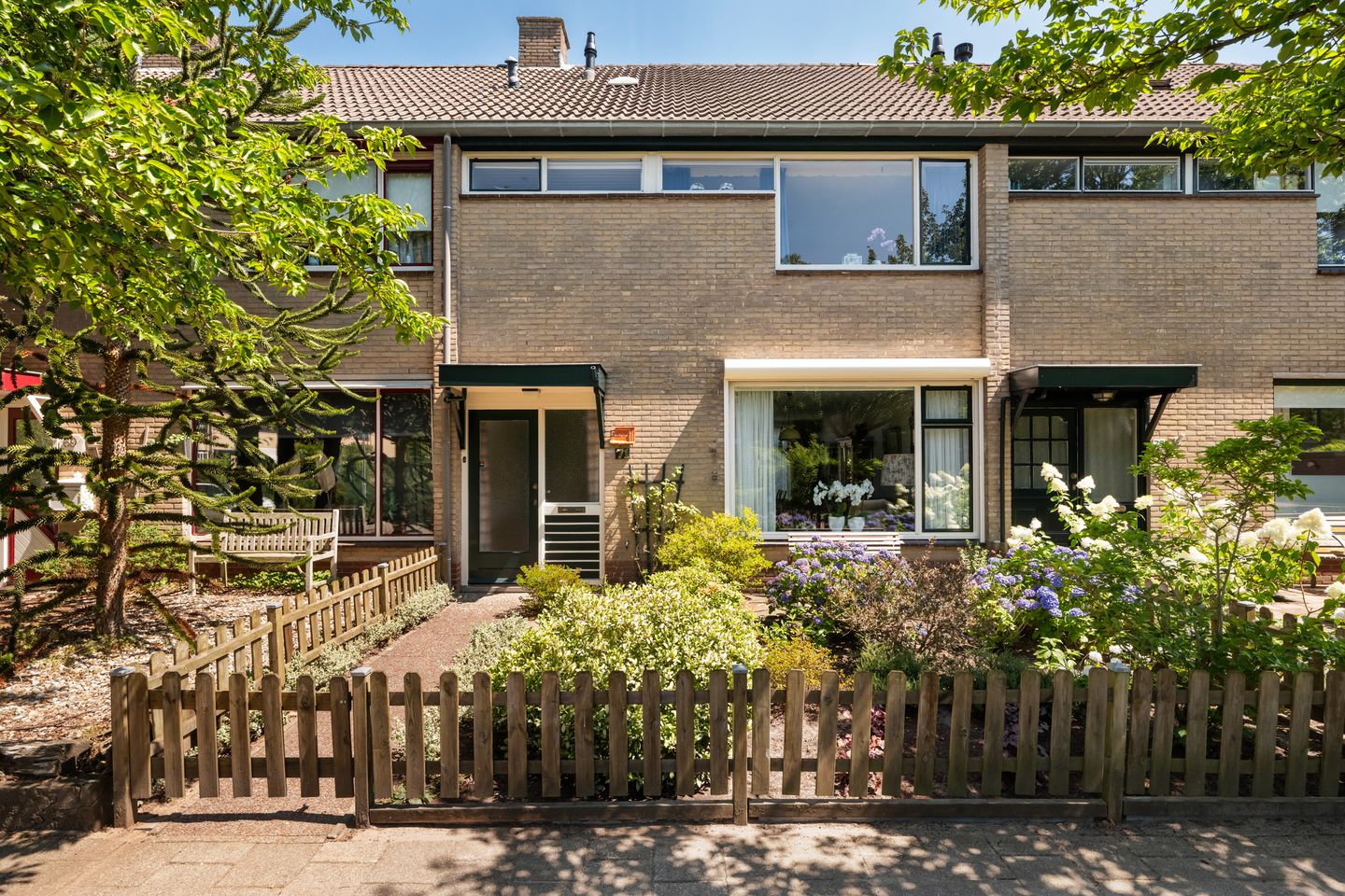 Foto 1 van De la Reystraat 71