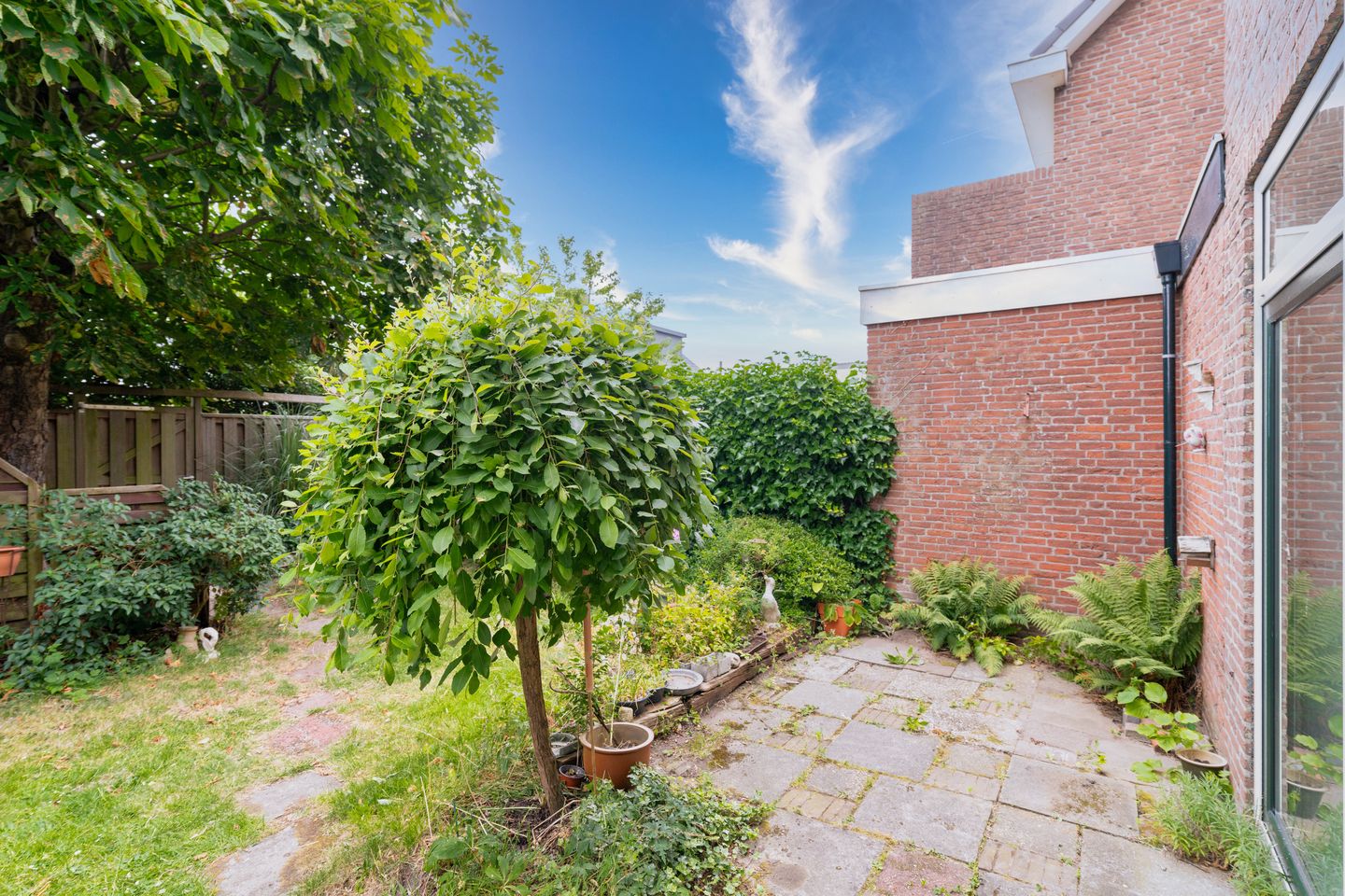 Photo 19 of Beatrixstraat 27