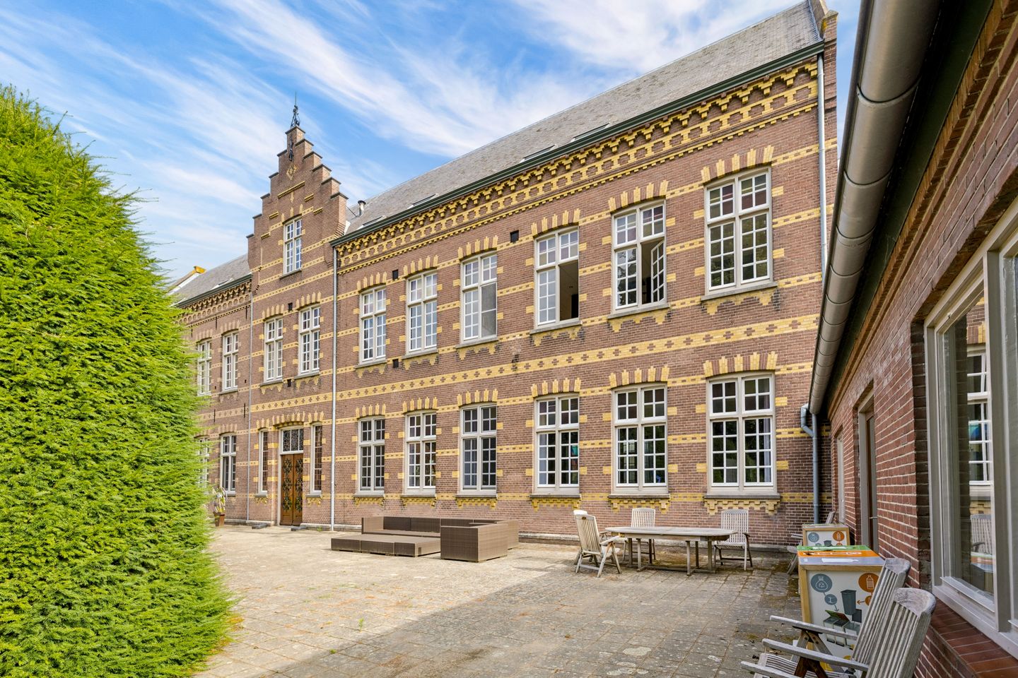 Bekijk foto 3 van Abdijstraat 49-A