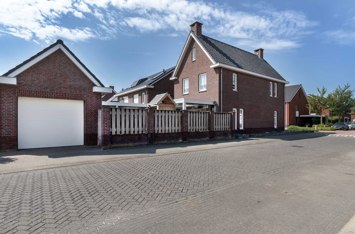 Hoekwoning te koop: Schelling 15, Uden