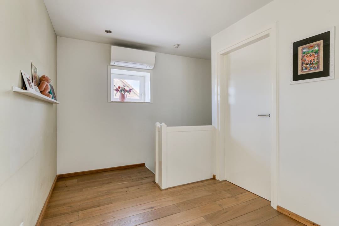 Photo 37 of Min.Charles Ruysstraat 14